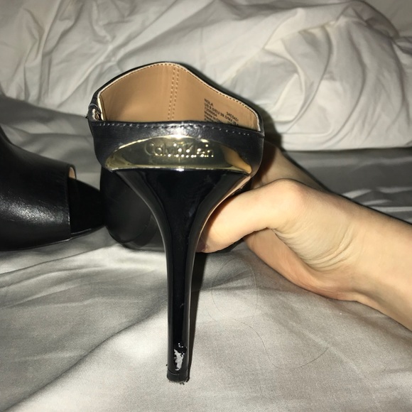 CALVIN KLEIN heels - Picture 3 of 4